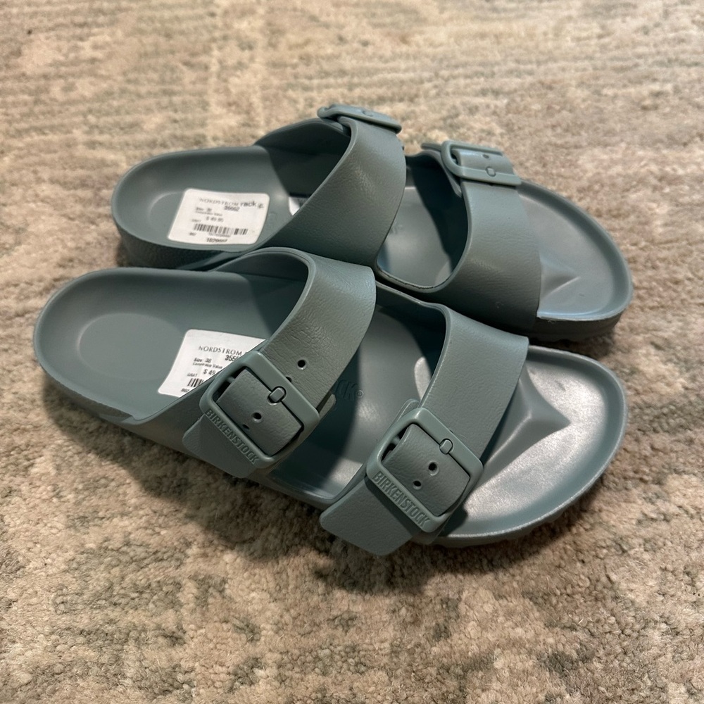 NWT Arizona Birkenstock in Sage Green